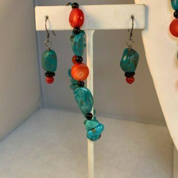 Faux Turquois Pebble Necklace, Bracelet And Pierced Earrings Set (NA99) - Picture 3 of 5